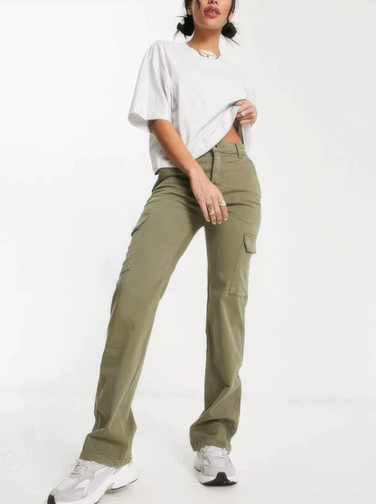 Zara - Women's Cargo Jeans | Trendy Comfort with Effortless Style